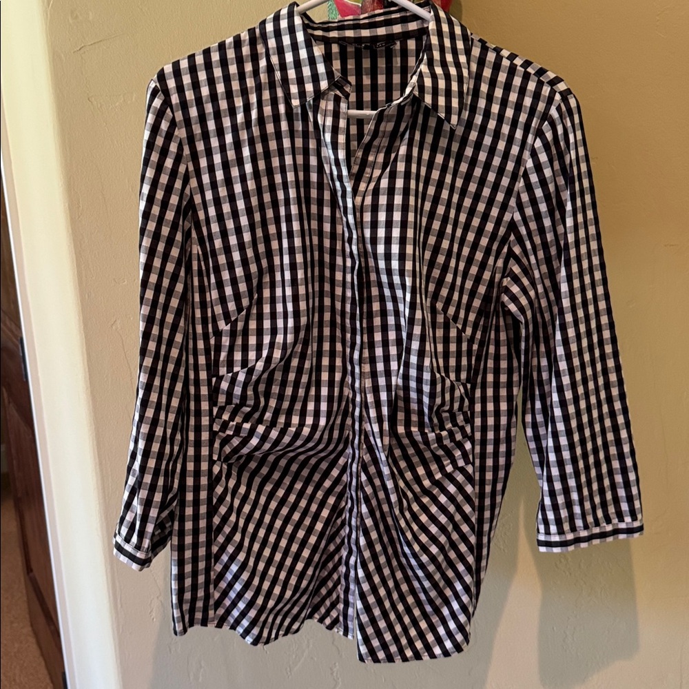 Lafayette 148 New York Black and White Plaid Shirt- size12